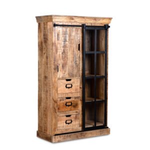 Kastje Masturp glazen deur